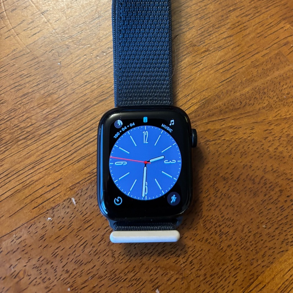 Apple Watch SE- Midnight Blue, 44mm